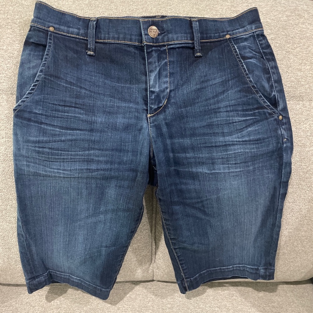 Citizens of Humanity Bermuda Jean Shorts